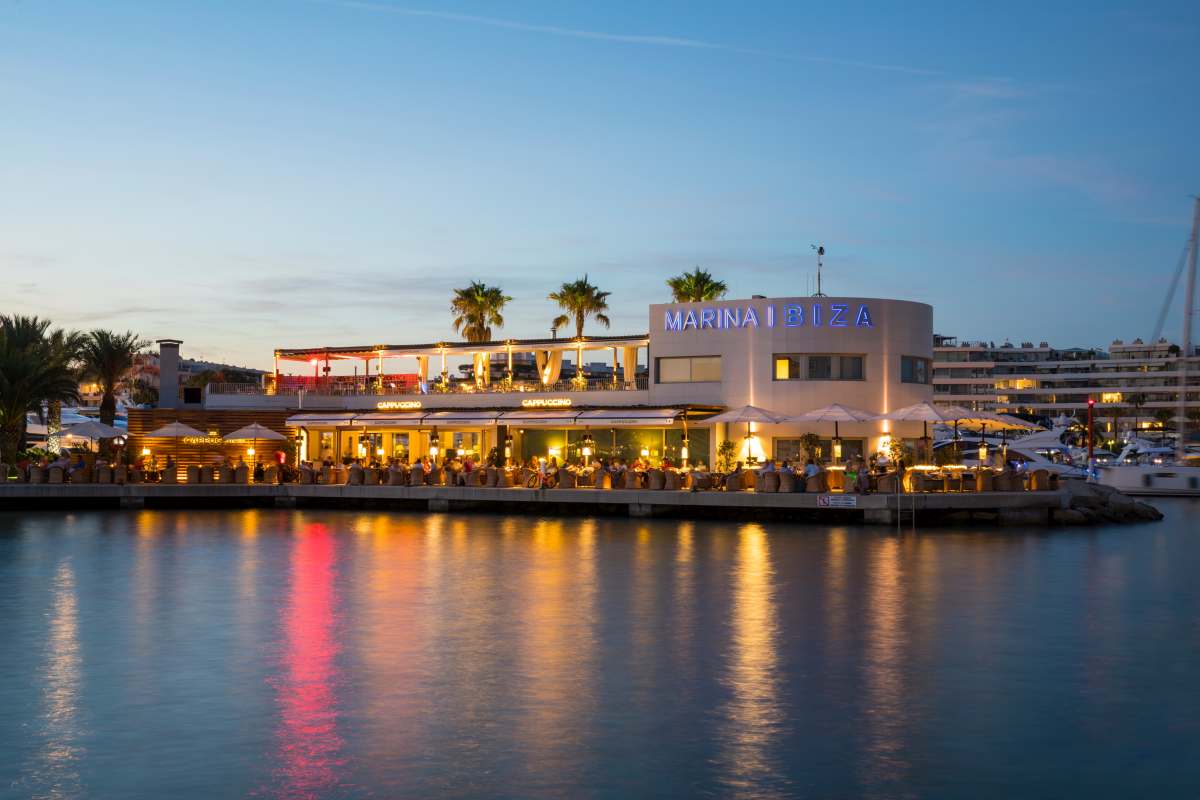 Cappuccino Grand Café Marina Ibiza